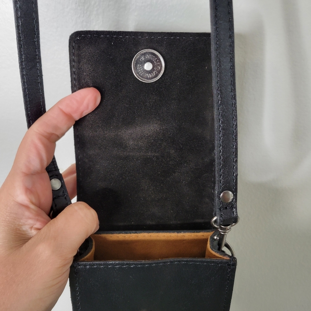 Patricia Nash Rivalta Leather Tooled Crossbody - Picture 10 of 11